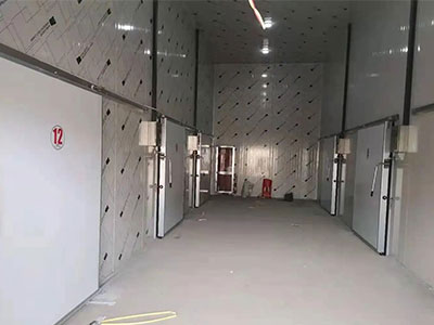 冷库工程扩建方案，，，，，，，，仓库改建成冷库投资费用需要多少钱？？？？？？？？